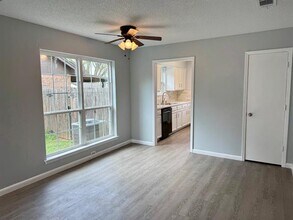 608 Overlook Ct in Arlington, TX - Building Photo - Building Photo