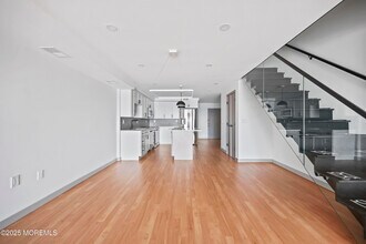 510 Ocean Ave N in Long Branch, NJ - Building Photo - Building Photo