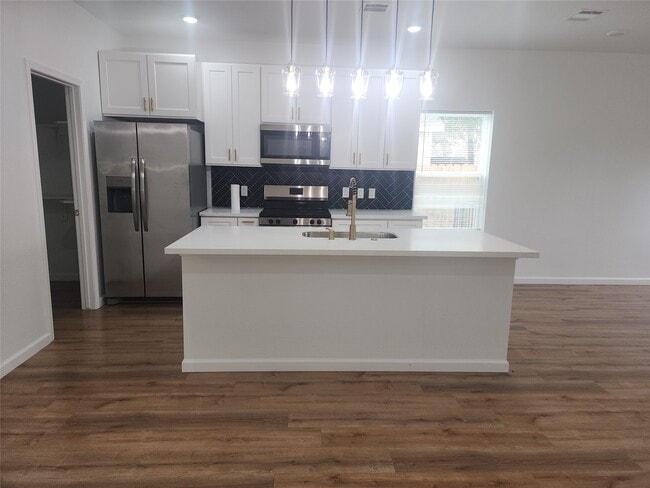 property at 6719 Roanoke St