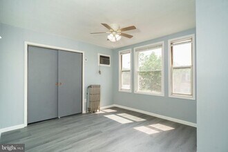 2557 S 61st St in Philadelphia, PA - Building Photo - Building Photo