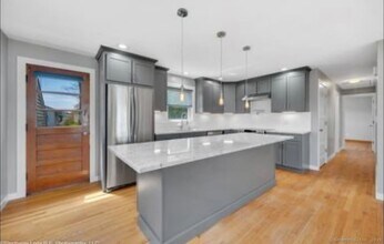 19 Clifford Terrace in New Haven, CT - Building Photo - Building Photo