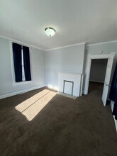 1227 E Chestnut St in Lancaster, OH - Building Photo - Building Photo