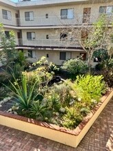 2425 Purdue Ave in Los Angeles, CA - Building Photo - Building Photo