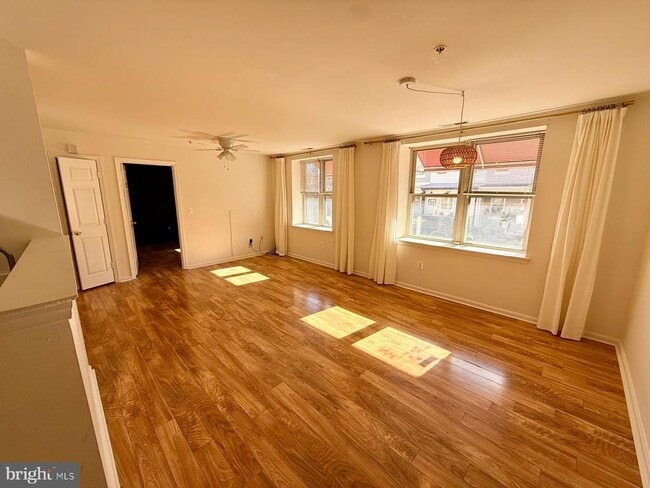 345 Oakdale Pl NW in Washington, DC - Building Photo - Building Photo