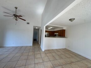 1190 S Winery Ave in Fresno, CA - Building Photo - Building Photo