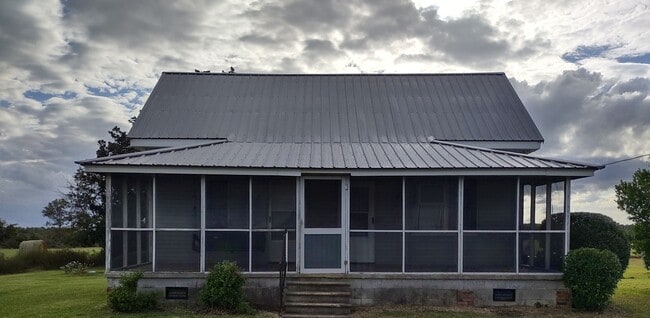 property at 3269 GA-296