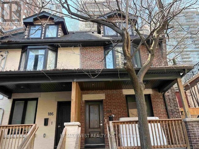 188 Mutual St
