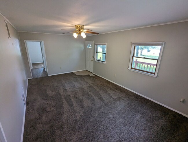 634 Hilliard Rd in Elyria, OH - Building Photo - Building Photo