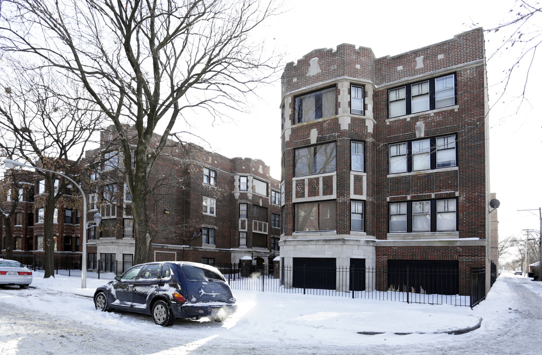 1947-1957 E 73rd Pl in Chicago, IL - Foto de edificio