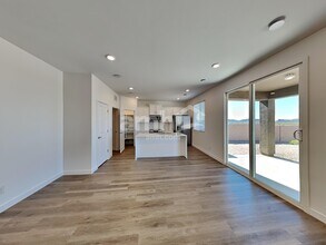 6318 W Calle Bilboa in Tucson, AZ - Foto de edificio - Building Photo