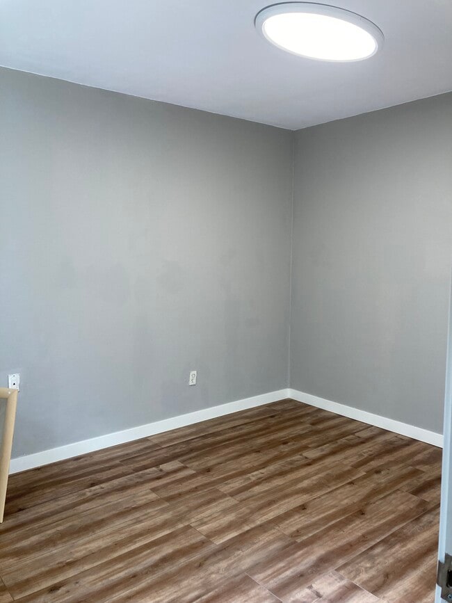 2335 15th Ave S, Unit E in Seattle, WA - Building Photo - Building Photo