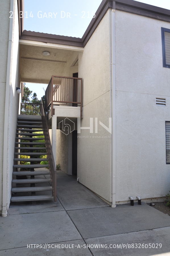 21314 Gary Dr in Hayward, CA - Building Photo - Building Photo