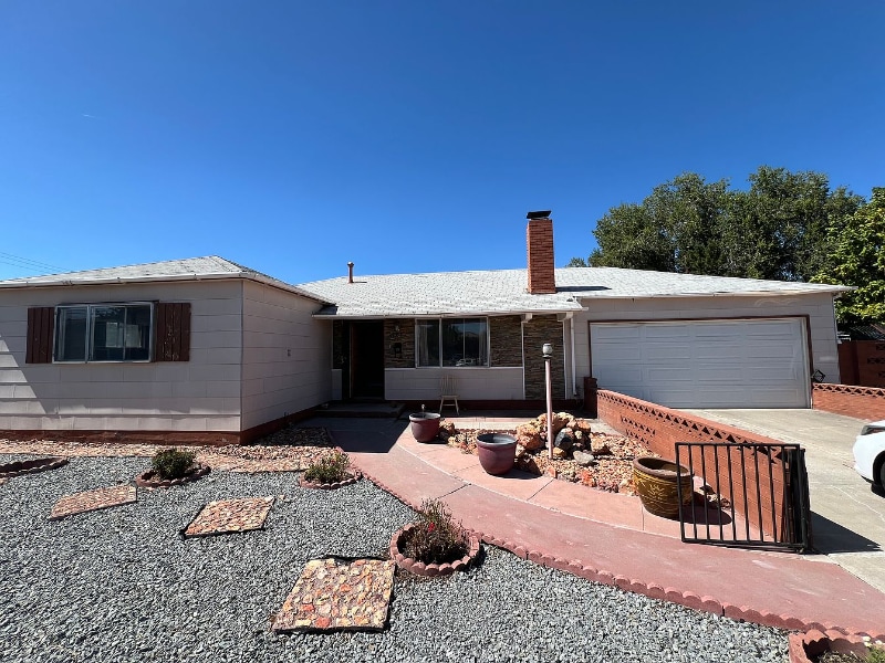 903 Probasco Way in Sparks, NV - Foto de edificio