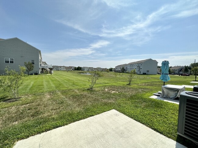 137 Lexington Pl in Dover, DE - Building Photo - Building Photo