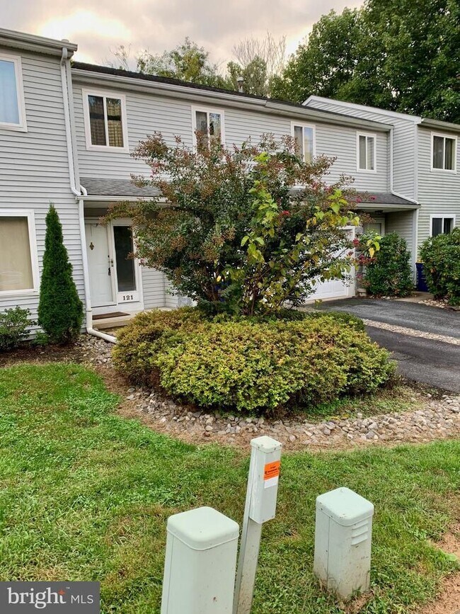 121 Register Dr in Newark, DE - Building Photo - Building Photo