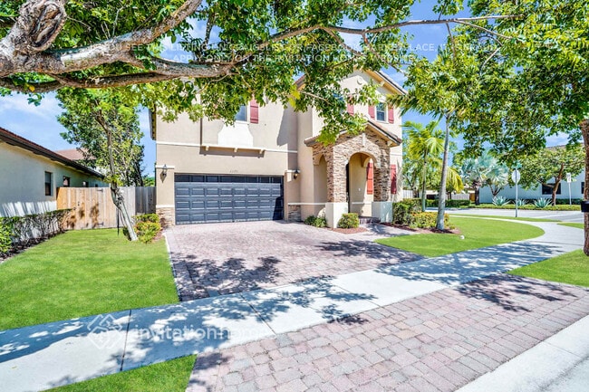 23391 SW 118 Ave in Homestead, FL - Foto de edificio - Building Photo
