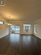 681 Benninger Dr in Kitchener, ON - Building Photo - Building Photo