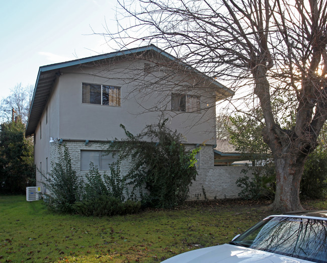 2725 El Parque Cor in Rancho Cordova, CA - Foto de edificio - Building Photo