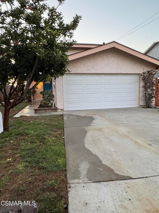 763 Benson Way in Thousand Oaks, CA - Building Photo - Building Photo