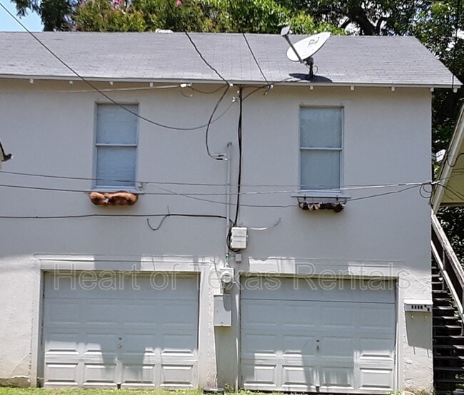 2821 1/2 Columbus Ave in Waco, TX - Building Photo - Building Photo