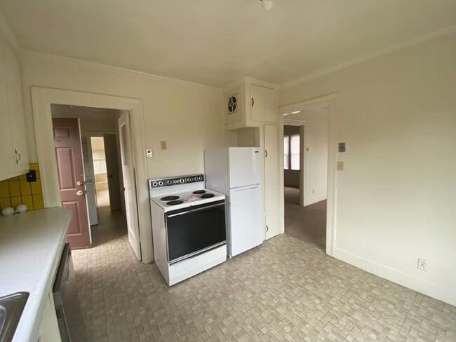 8080 Valley Ford Rd in Petaluma, CA - Building Photo - Building Photo