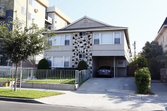 3454 Jasmine Avenue in Los Angeles, CA - Foto de edificio - Building Photo