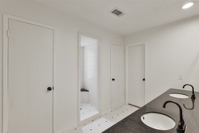 property at 3206 Cascade Creek Dr