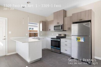 3309 Frio Ave in McAllen, TX - Building Photo - Building Photo