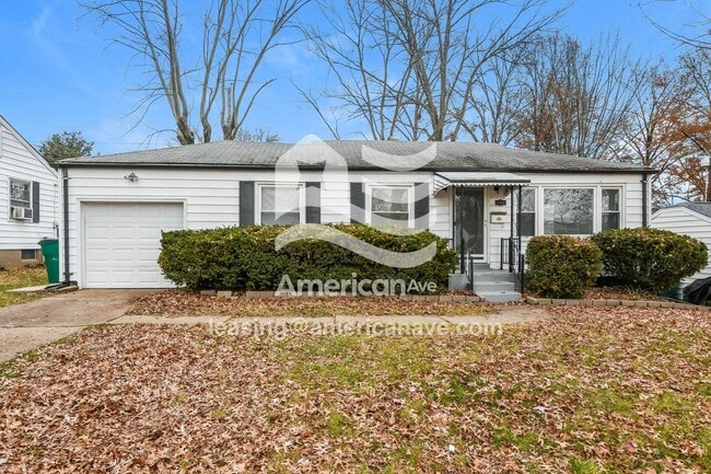 property at 1425 Akron Dr