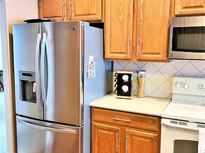 114 Oohleeno Way in Loudon, TN - Building Photo - Building Photo