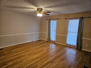 100 Oak Rd in Anniston, AL - Building Photo - Building Photo