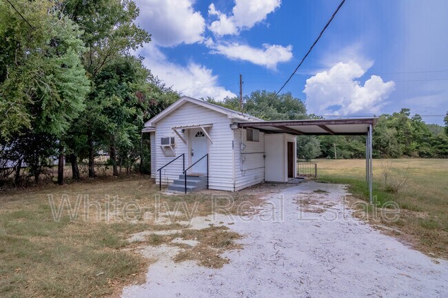 137 Lee Ln in Trinity, TX - Building Photo - Building Photo