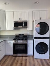 6150 Costello Ave, Unit Calvert ADU in Van Nuys, CA - Building Photo - Building Photo