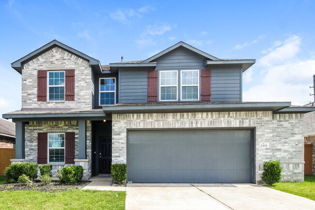 property at 2302 Thunderbolt Peak Dr