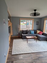 3663 NE East Devils Lake Rd in Otis, OR - Building Photo