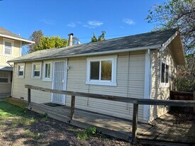 410 Carrillo St in Santa Rosa, CA - Building Photo