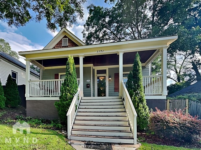 property at 1171 Oak St SW