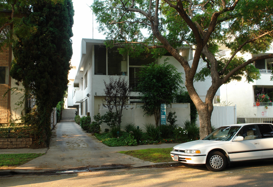 1829 Malcolm Ave in Los Angeles, CA - Building Photo