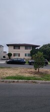 321 Calle Miramar in Redondo Beach, CA - Building Photo - Building Photo