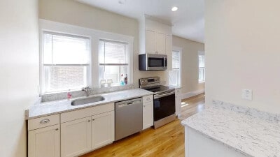303 Tappan St, Unit 3