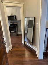 1002 W Dakin St, Unit 3 in Chicago, IL - Foto de edificio - Building Photo