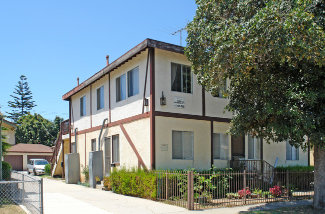 3945 Tilden Ave in Culver City, CA - Building Photo - Building Photo