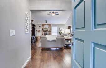 1332 Chimney Hill Rd in Yukon, OK - Building Photo - Building Photo