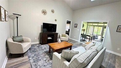 782 Pine Shores Cir in New Smyrna Beach, FL - Building Photo - Building Photo