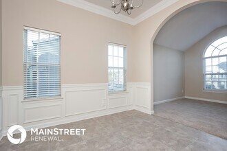 6887 Smoke Ridge Dr in College Park, GA - Foto de edificio - Building Photo