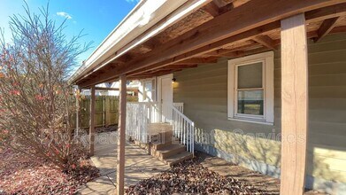 1219 Azel Ave in Hamilton, OH - Building Photo - Building Photo