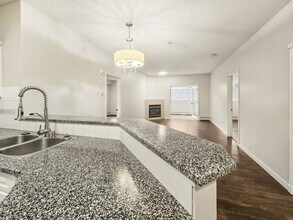 126-114 14 Ave SW in Calgary, AB - Building Photo - Building Photo