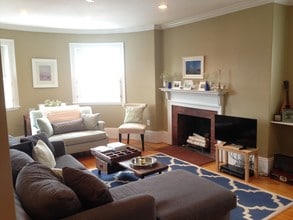 45 Garrison Rd, Unit 3C in Brookline, MA - Building Photo - Building Photo