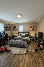 79 Brook St in Islip, NY - Building Photo - Building Photo
