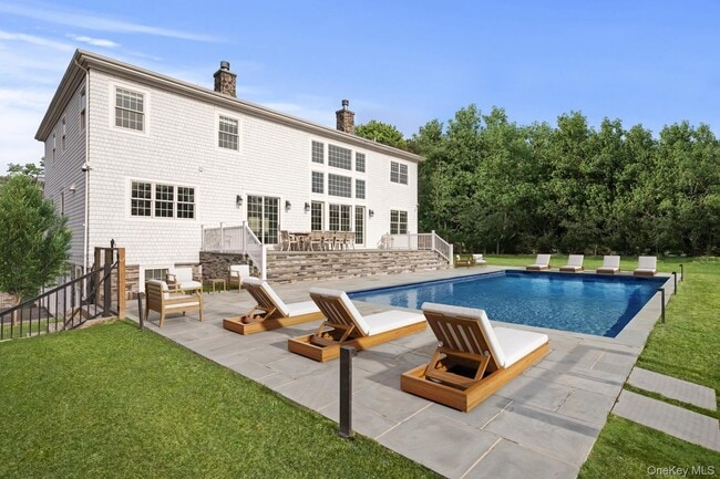 property at 490 Montauk Hwy